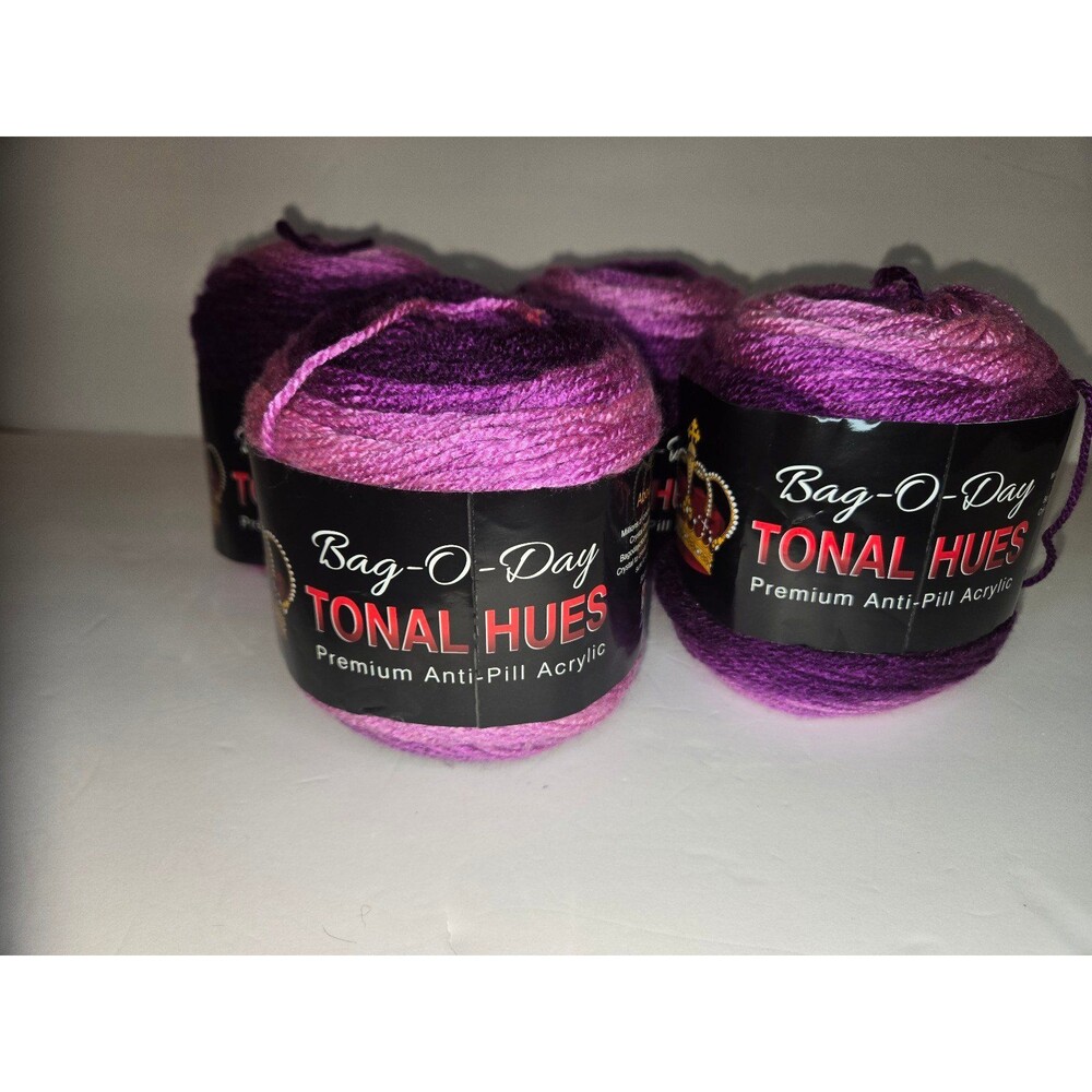 4 Mary Maxim Bag-O-Day Tonal Hues Anti-Pill Acrylic, Your Majesty Queen, Purple